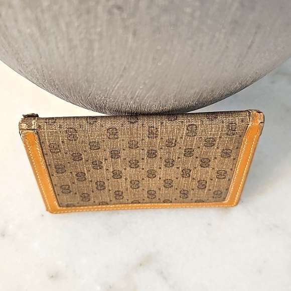 Gucci Monogram Wallet - Picture 7 of 13